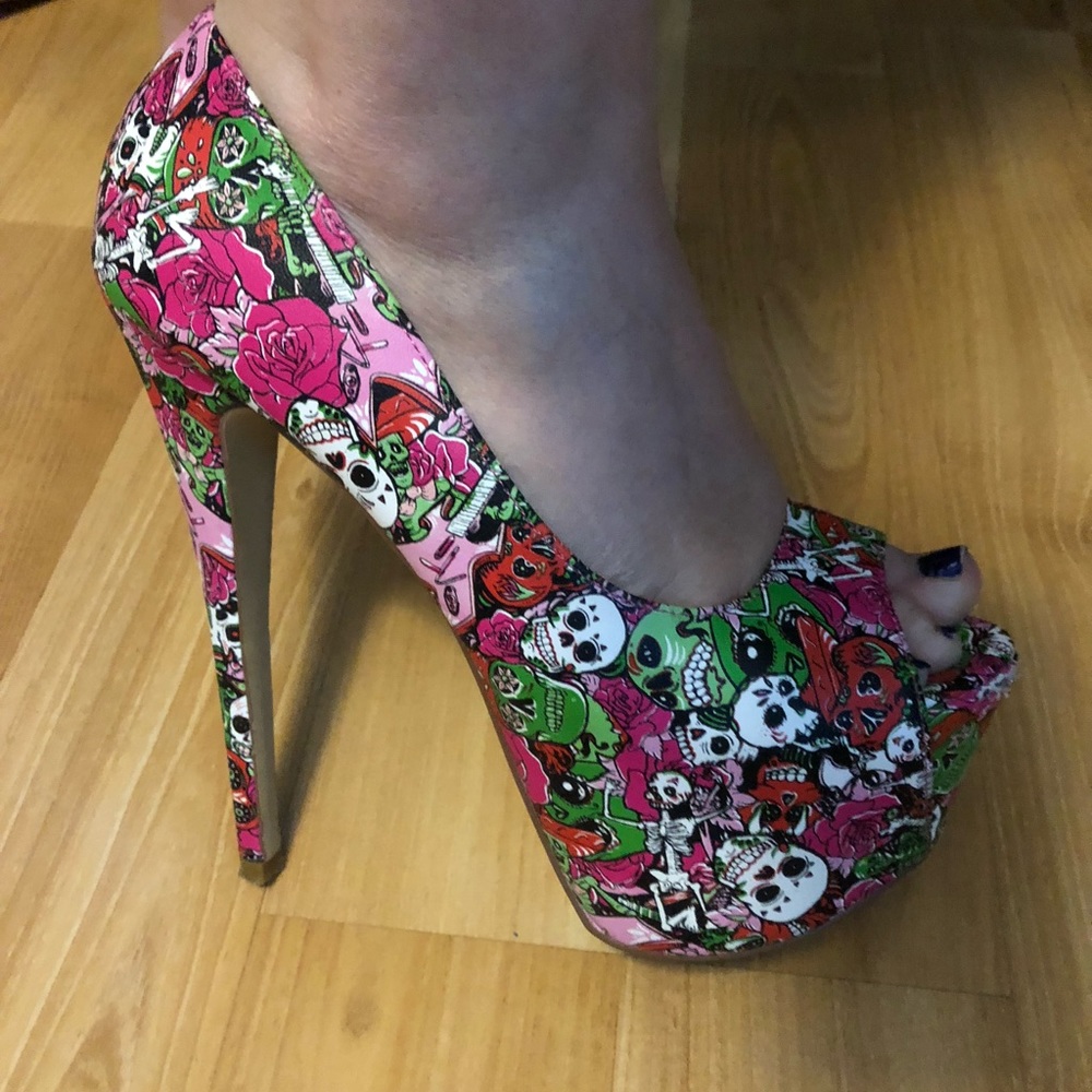 Rose and Skull Heels